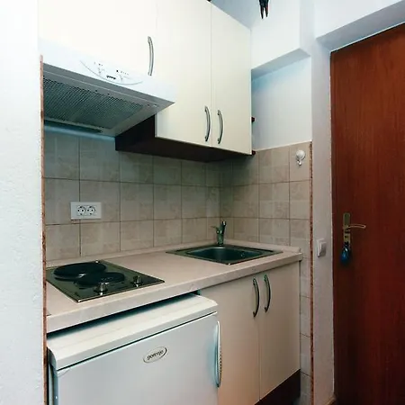 Studio 2752e